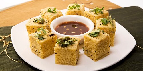 Khaman Dhokla